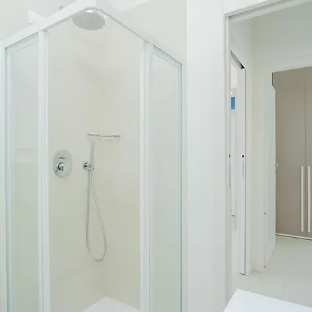 Valarin Luxury & Wellness, By Rent Apartmán Vercana