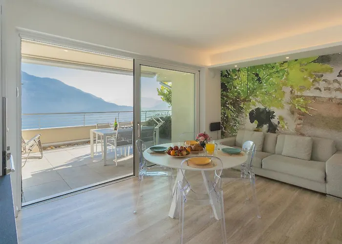 Valarin Luxury & Wellness, By Rent Apartamento *