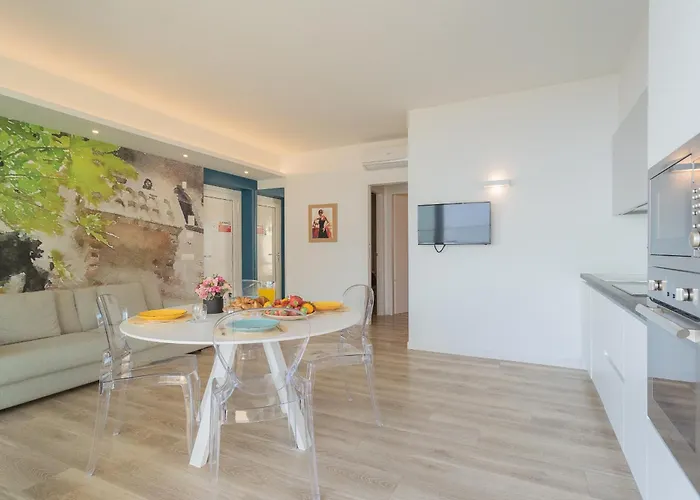 Apartamento Valarin Luxury & Wellness, By Rent