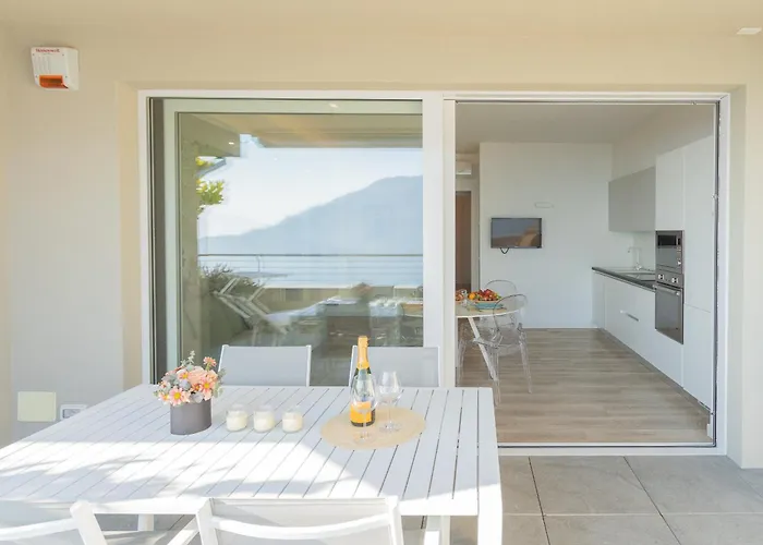 Valarin Luxury & Wellness, By Rent Apartamento *