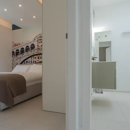 Valarin Luxury & Wellness, By Rent Apartment *