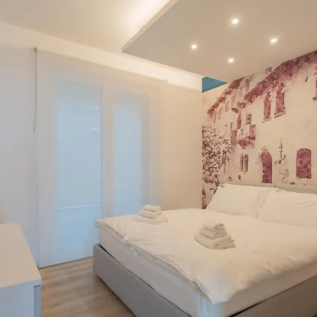 Valarin Residence&villa Valarin Elite By Rent Vercana