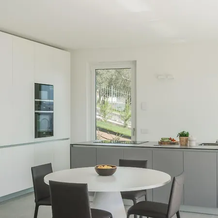 Valarin & Valarin Elite By Rent דירה